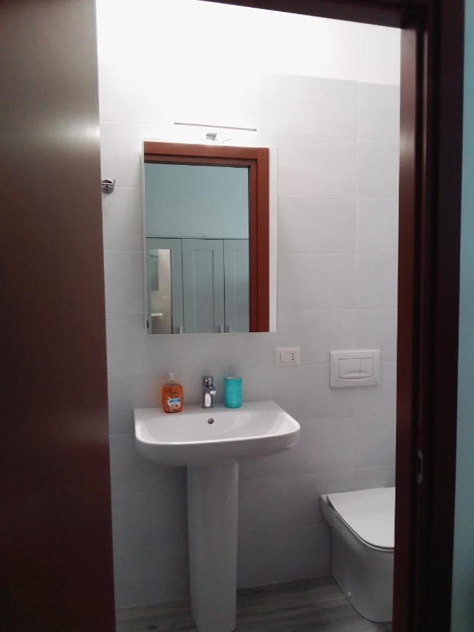 Gigli, Rooms Con Cucina In Comune E Terrazza 밀라노 외부 사진
