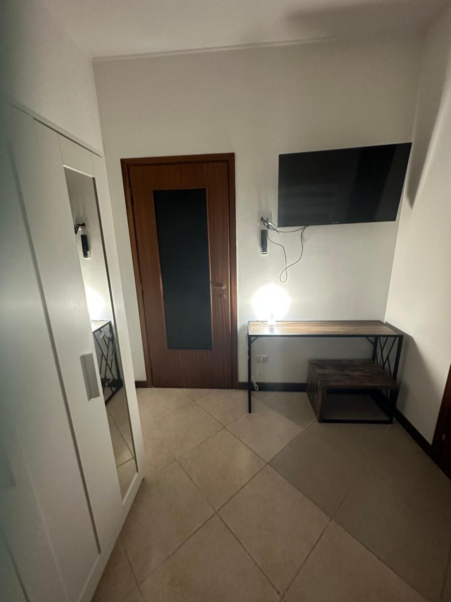 Gigli, Rooms Con Cucina In Comune E Terrazza 밀라노 외부 사진