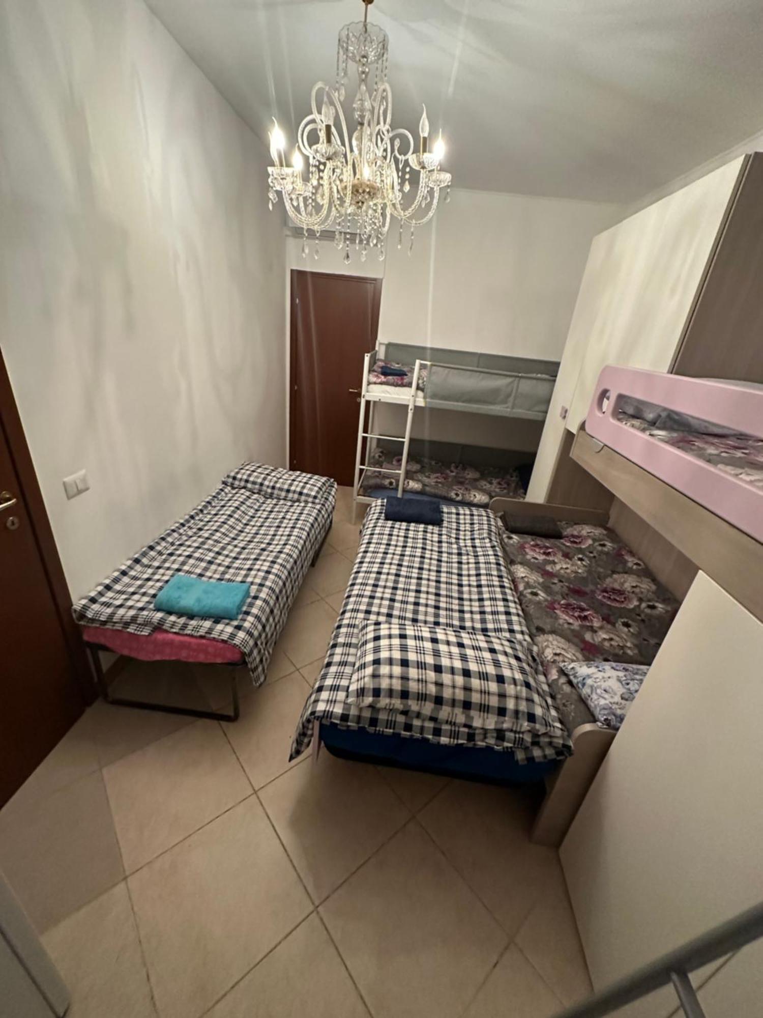 Gigli, Rooms Con Cucina In Comune E Terrazza 밀라노 외부 사진