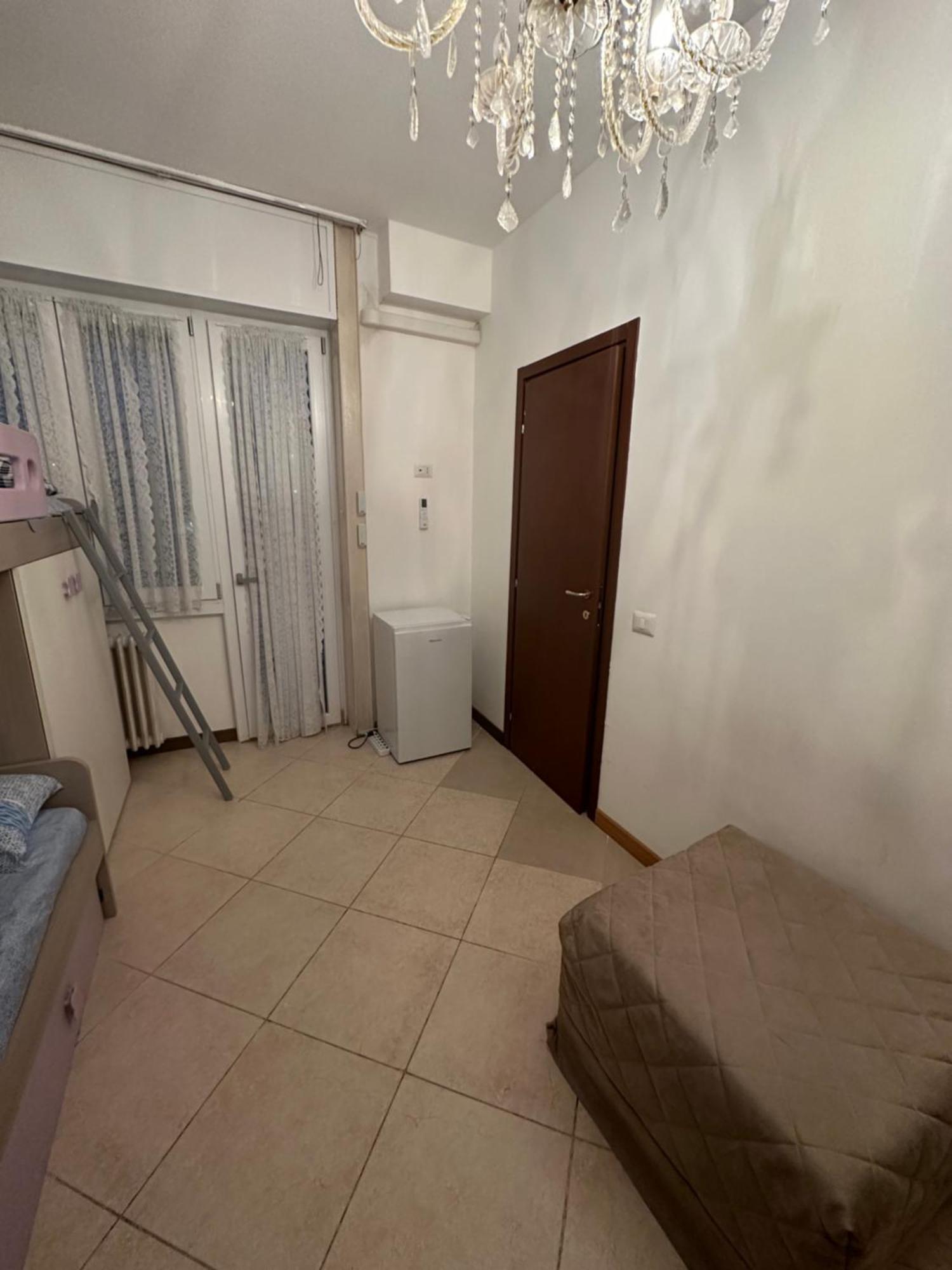 Gigli, Rooms Con Cucina In Comune E Terrazza 밀라노 외부 사진