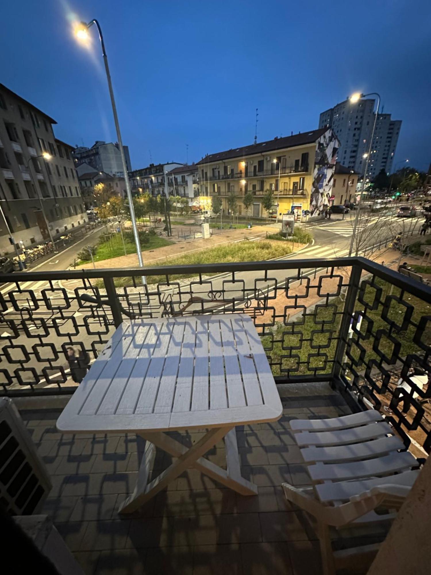 Gigli, Rooms Con Cucina In Comune E Terrazza 밀라노 외부 사진