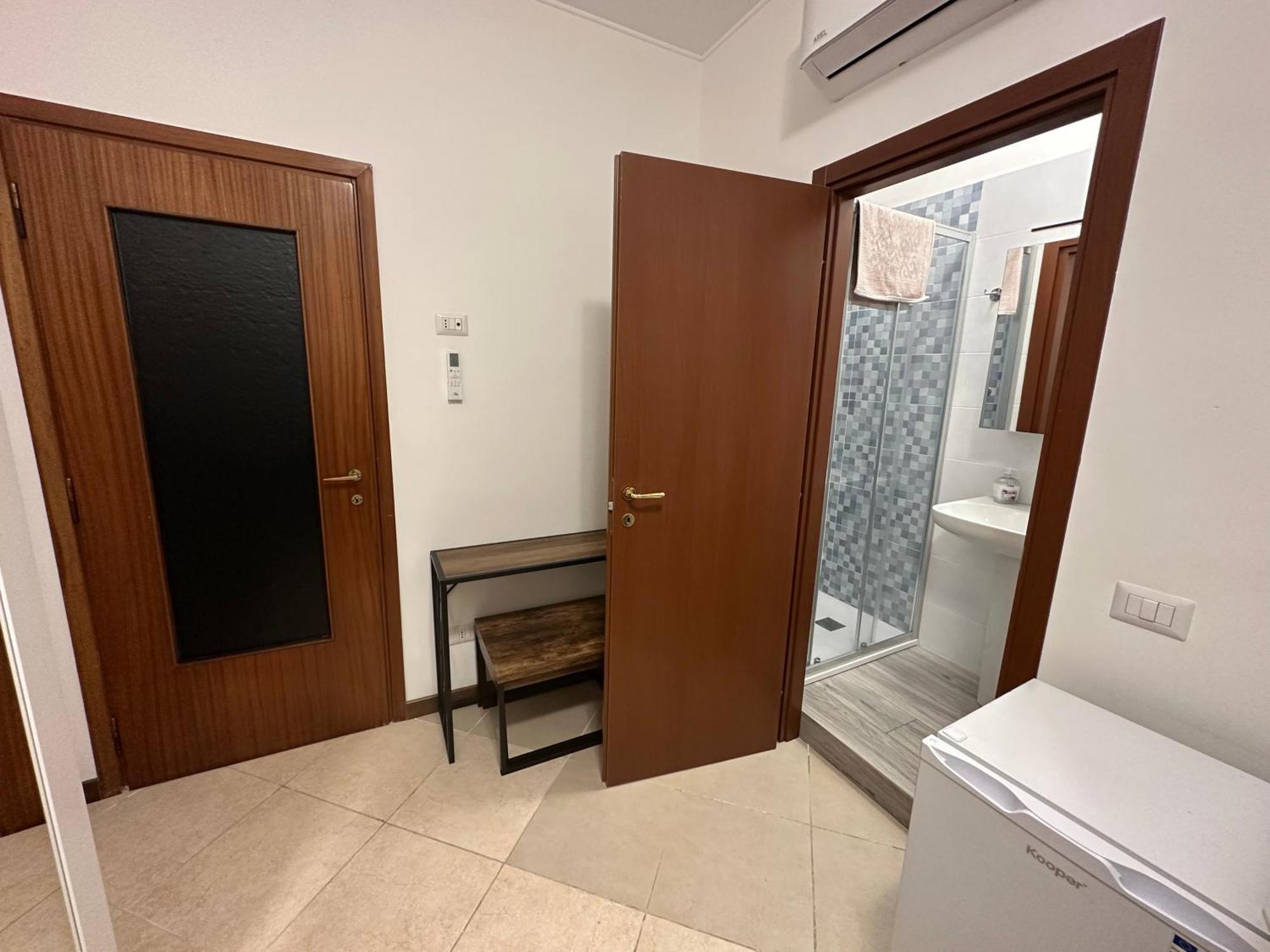 Gigli, Rooms Con Cucina In Comune E Terrazza 밀라노 외부 사진